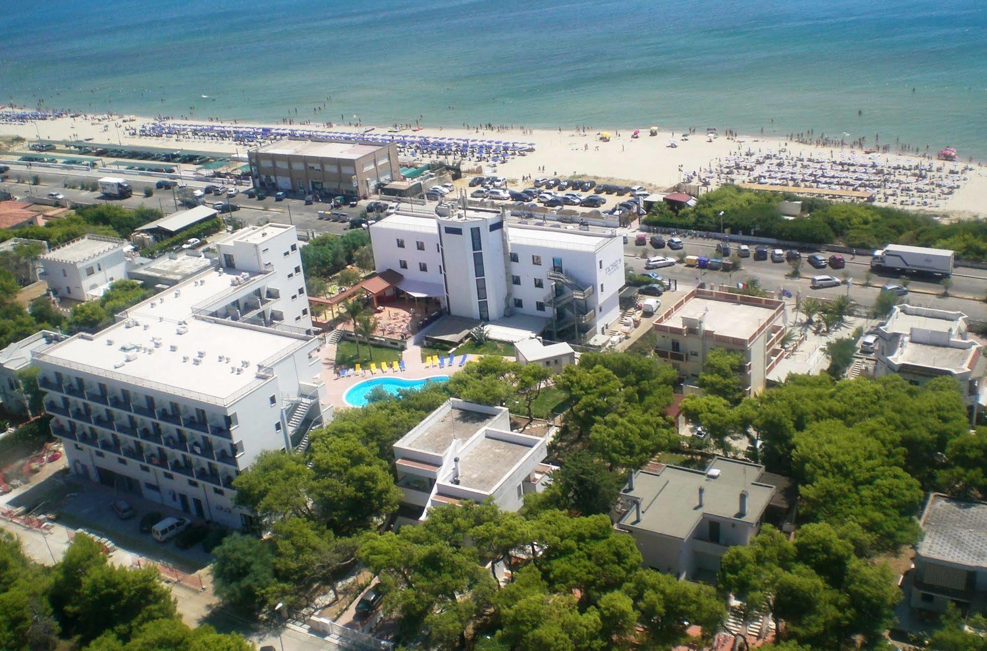 Ticho'S Greenblu Hotel Castellaneta Marina Zewnętrze zdjęcie